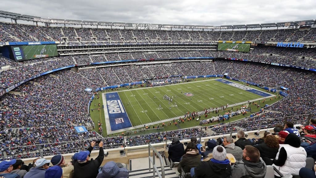 Premium Tailgate Experiences - Client entertainment, team bonding with clients, pre-game hospitality