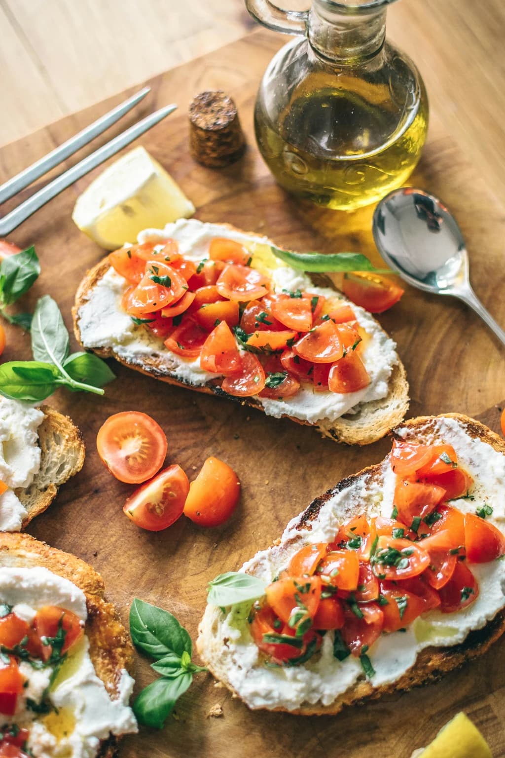 bruchetta with olive oil